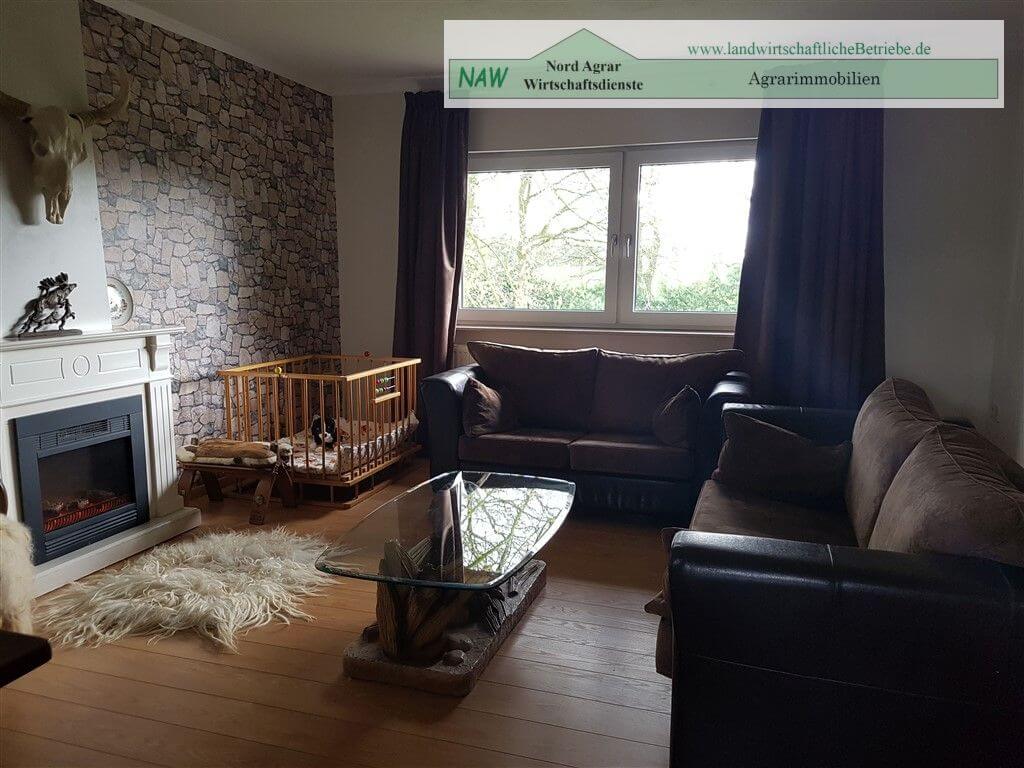 Jens-Wilken-NAW-Resthof-noerdlich-Emsland-Wohnzimmer-oben