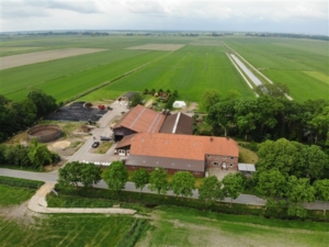 Milchviehbetrieb-in-Naehe-Nordenham-NAW-Nord-Agrar-Wirtschaftsdienste-Jens-Wilken-2019